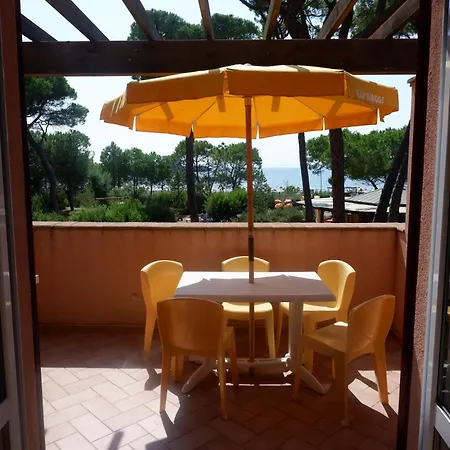 Апарт-отель Hotel Palace Corte Dei Tusci 4*