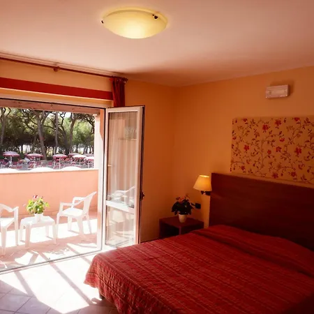 Hotel Palace Corte Dei Tusci Апарт-отель Пунтоне-ди-Скарлино