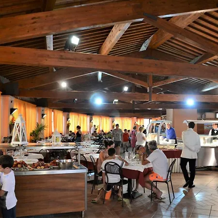 Hotel Palace Corte Dei Tusci Пунтоне-ди-Скарлино