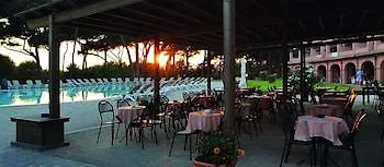 Ξενοδοχείο με διαμερίσματα Palace Corte Dei Tusci