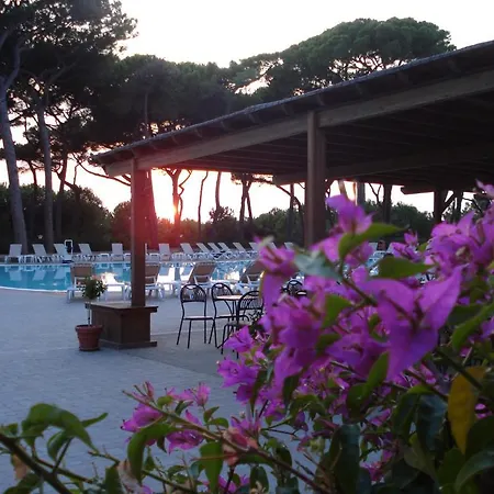 Ξενοδοχείο με διαμερίσματα Palace Corte Dei Tusci